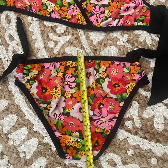 Costa Rican bikini $9 and under bundle 5 items and I’ll send you all for $25!* - Picture 4 of 6